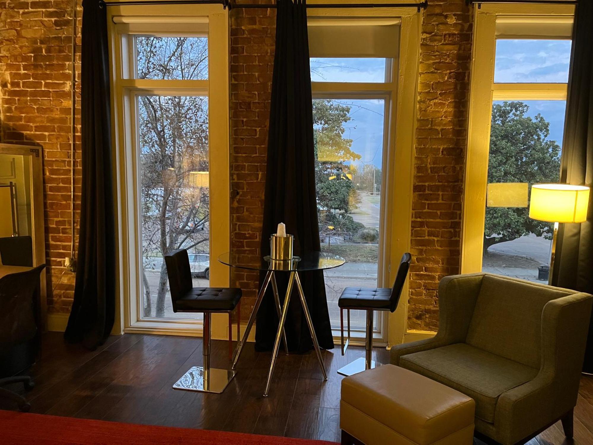 The Skylight Hotel Greenville Bagian luar foto